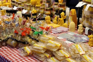 Weihnachtsmarkt am Hof 2024