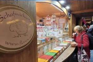 Schafmilchseifen am Weihnachtsmarkt am Hof 2024